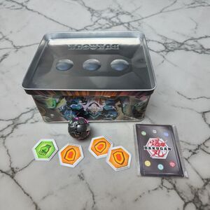 Bakugan Baku-Tin, Sectanoid Premium Collectors Storage Tin -with Cards & Bakugan
